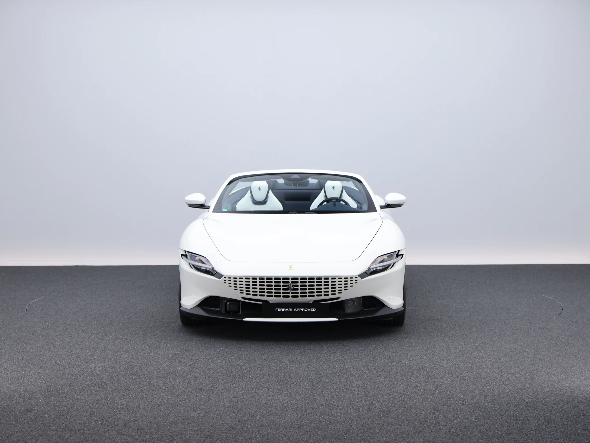2025 Ferrari Roma Spider offered by a specialist dealer in Frankfurt am Main, Germany, main photo