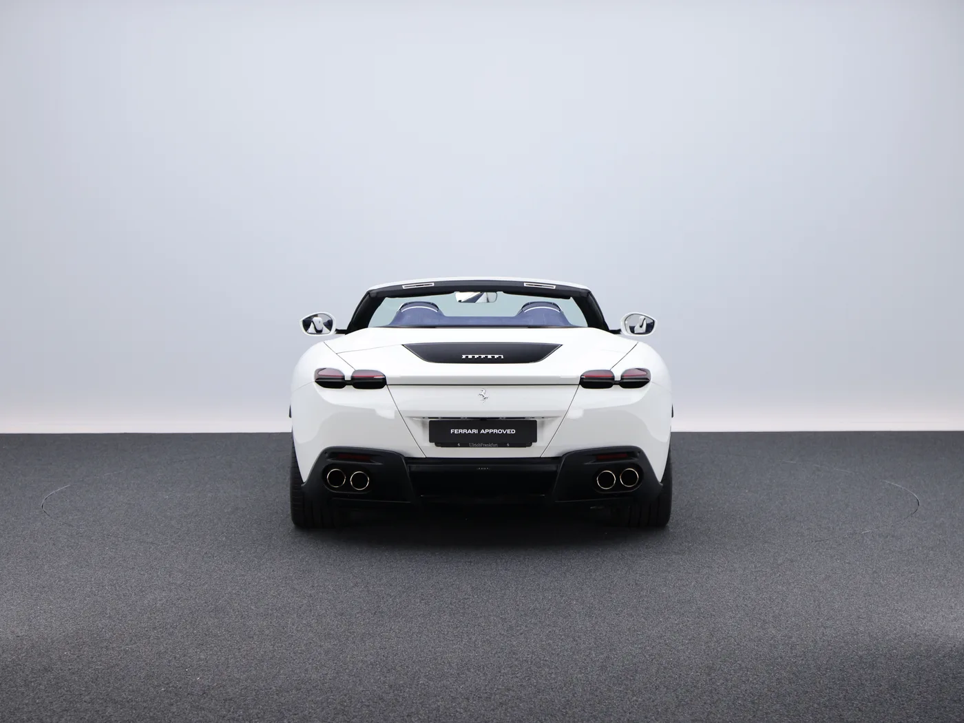 2025 Ferrari Roma Spider offered by a specialist dealer in Frankfurt am Main, Germany, photo 4 of 15
