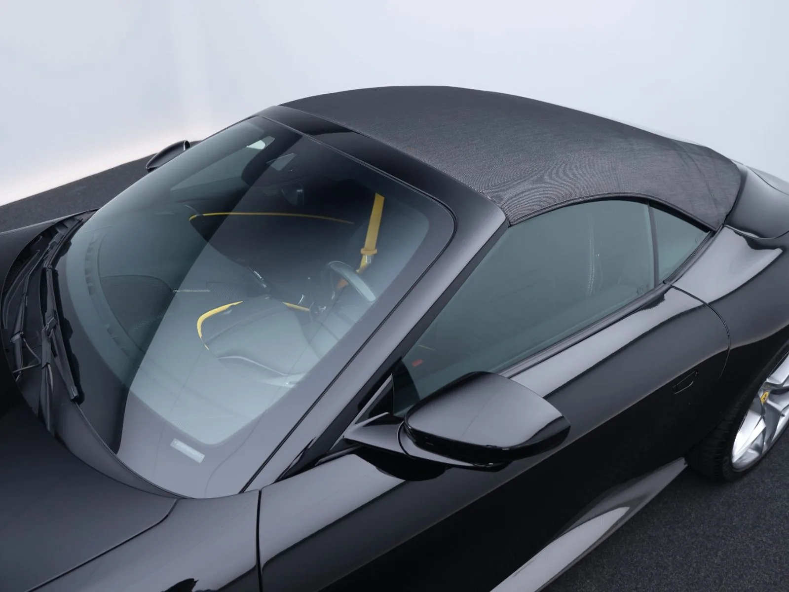 2025 Ferrari Roma Spider, 29/30