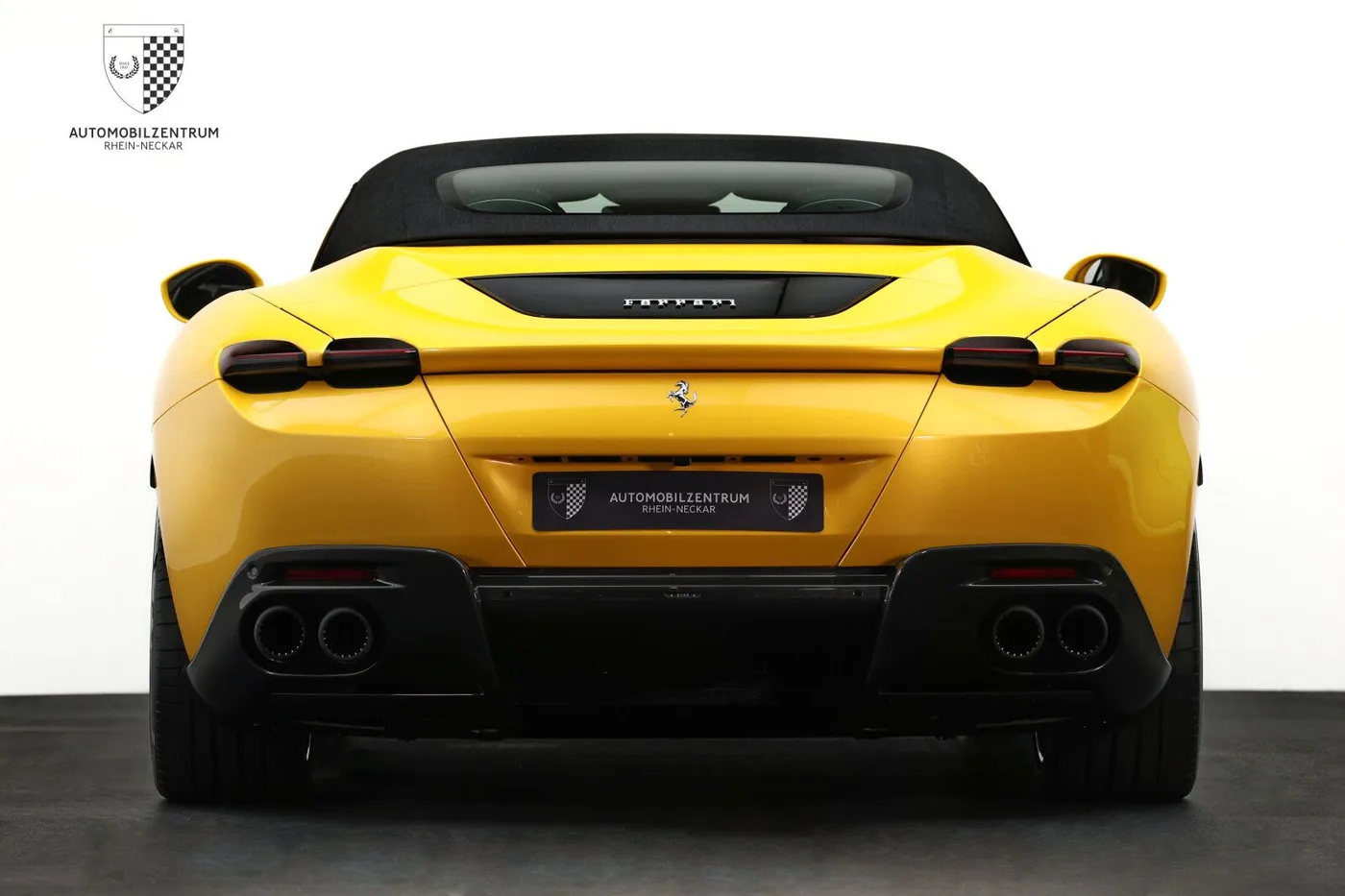 2025 Ferrari Roma Spider angeboten von einem Supersportwagenhändler in Viernheim, Deutschland, Foto 7 von 25