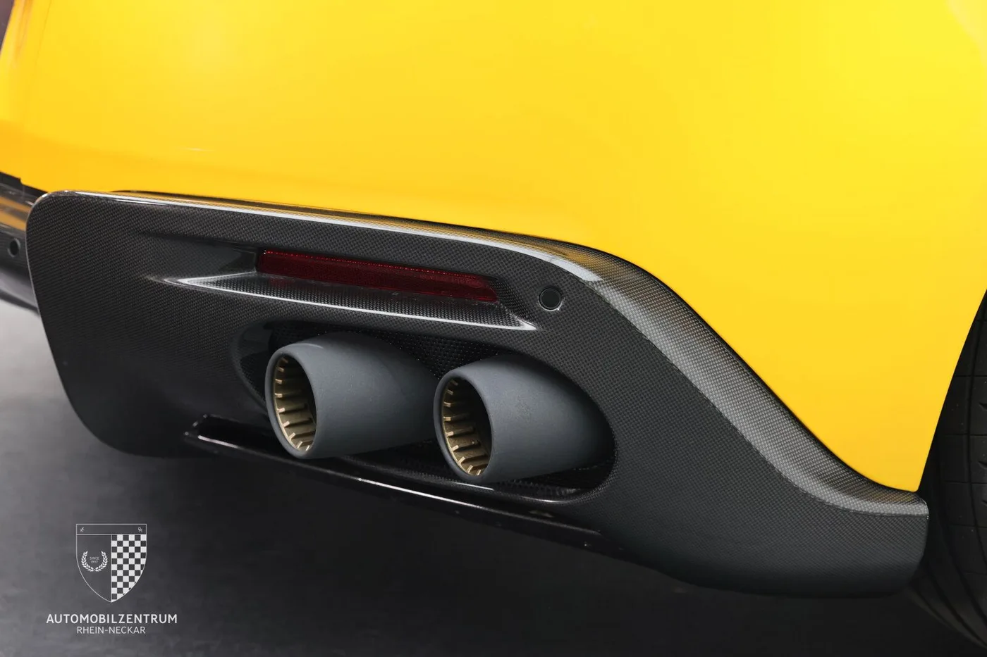 2025 Ferrari Roma Spider angeboten von einem Supersportwagenhändler in Viernheim, Deutschland, Foto 8 von 25