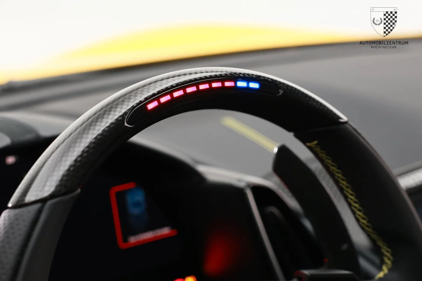 2025 Ferrari Roma Spider angeboten von einem Supersportwagenhändler in Viernheim, Deutschland, Foto 17 von 25