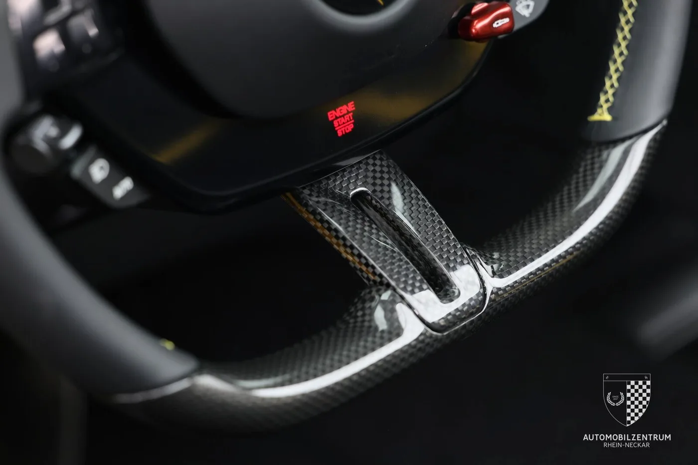 2025 Ferrari Roma Spider angeboten von einem Supersportwagenhändler in Viernheim, Deutschland, Foto 20 von 25