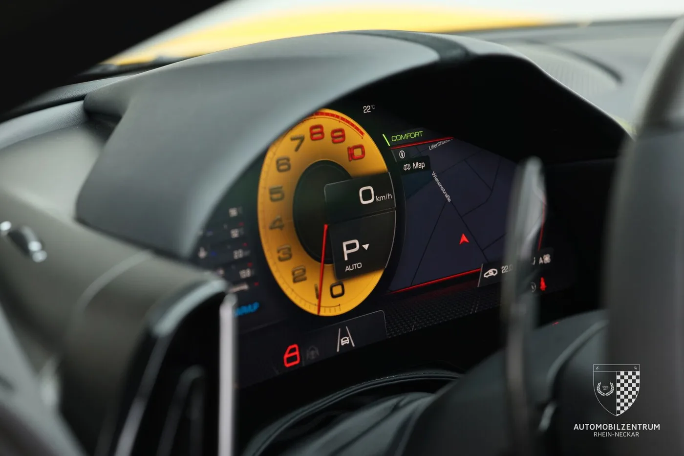 2025 Ferrari Roma Spider angeboten von einem Supersportwagenhändler in Viernheim, Deutschland, Foto 21 von 25