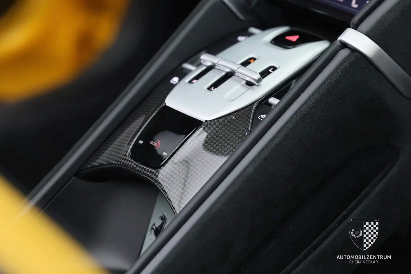 2025 Ferrari Roma Spider angeboten von einem Supersportwagenhändler in Viernheim, Deutschland, Foto 25 von 25