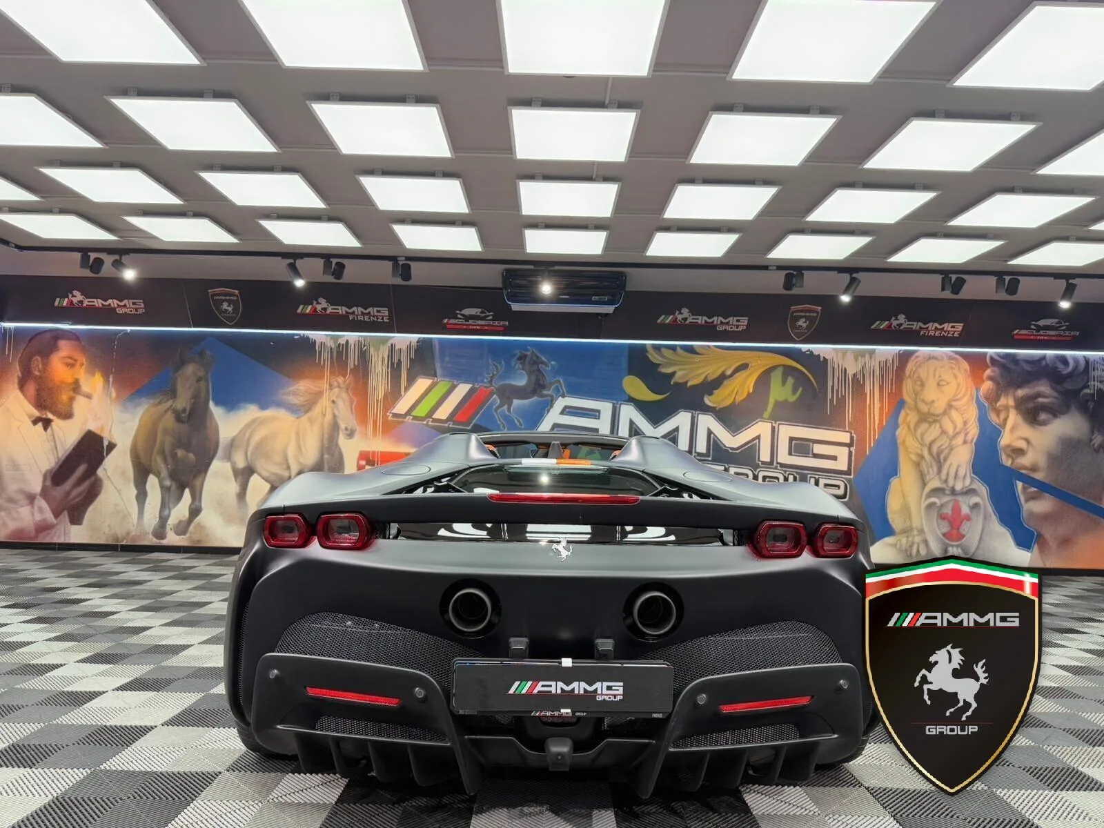 2025 Ferrari SF90 Spider, 5/15