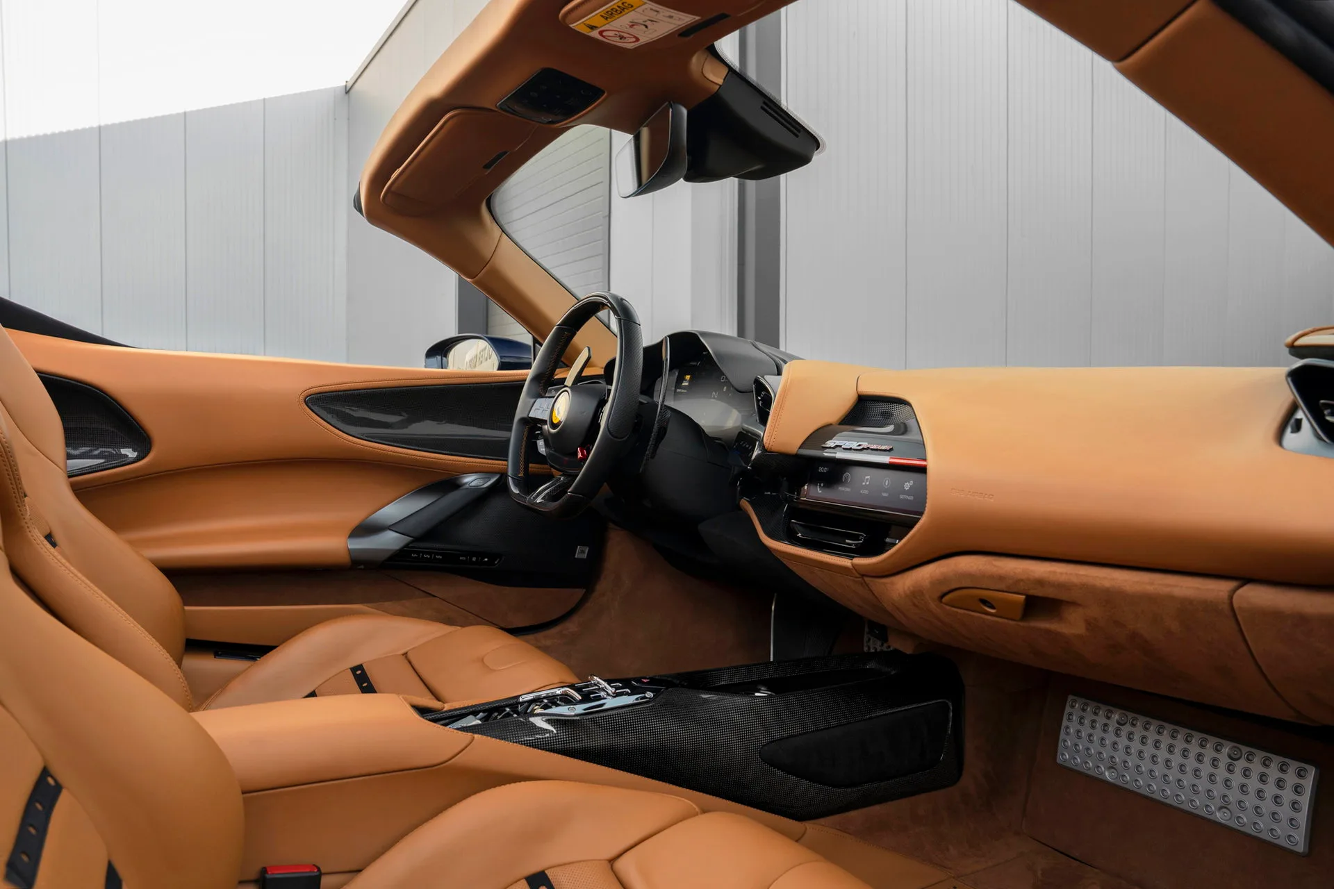 2025 Ferrari SF90 Spider, 5/30