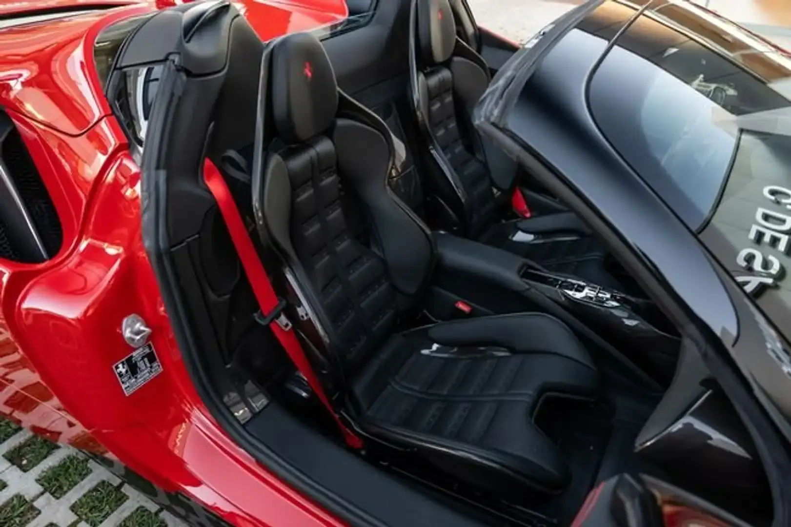 2025 Ferrari SF90 Spider, 20/22