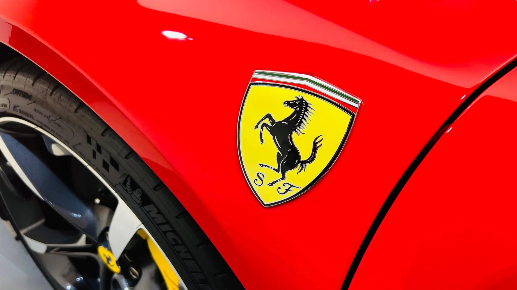 2025 Ferrari SF90 Spider, 14/30