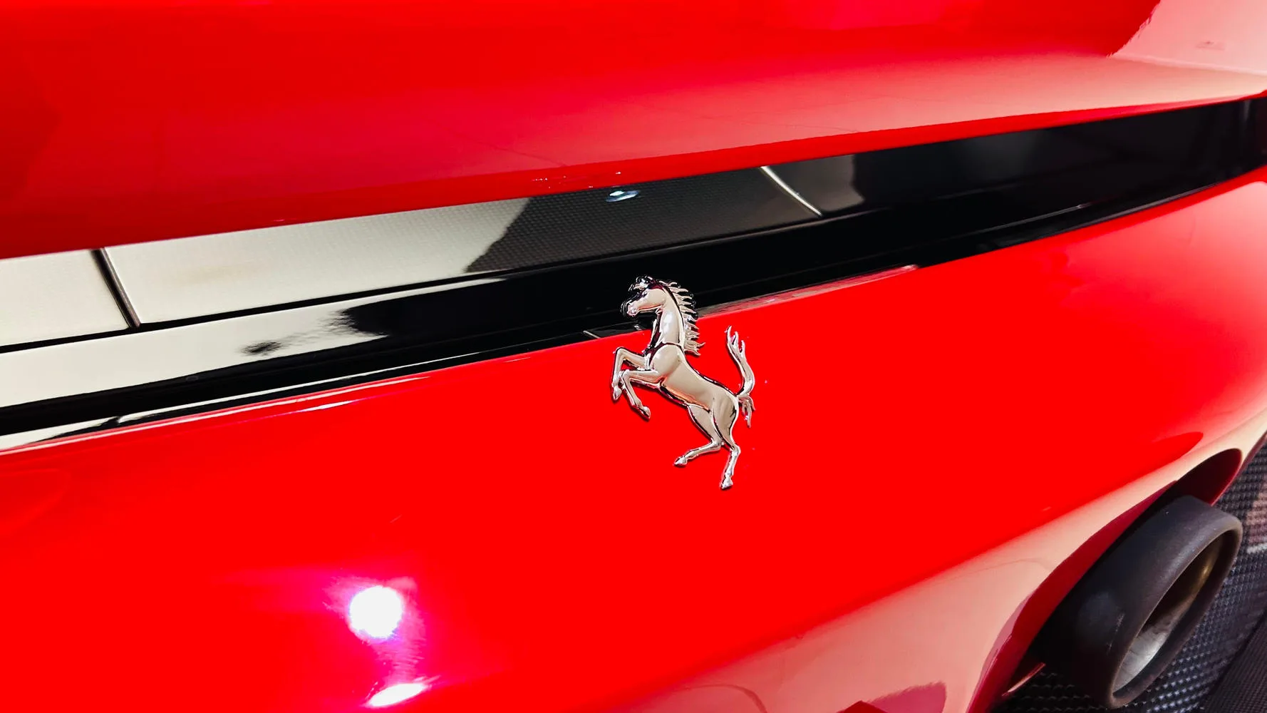 2025 Ferrari SF90 Spider, 25/30
