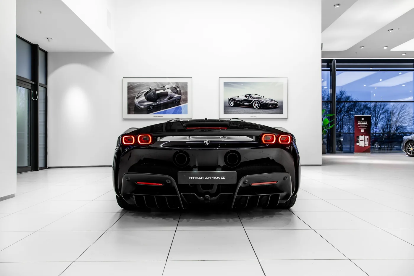 2025 Ferrari SF90 Spider offered by a specialist dealer in Hengelo, Netherlands, photo 4 of 15