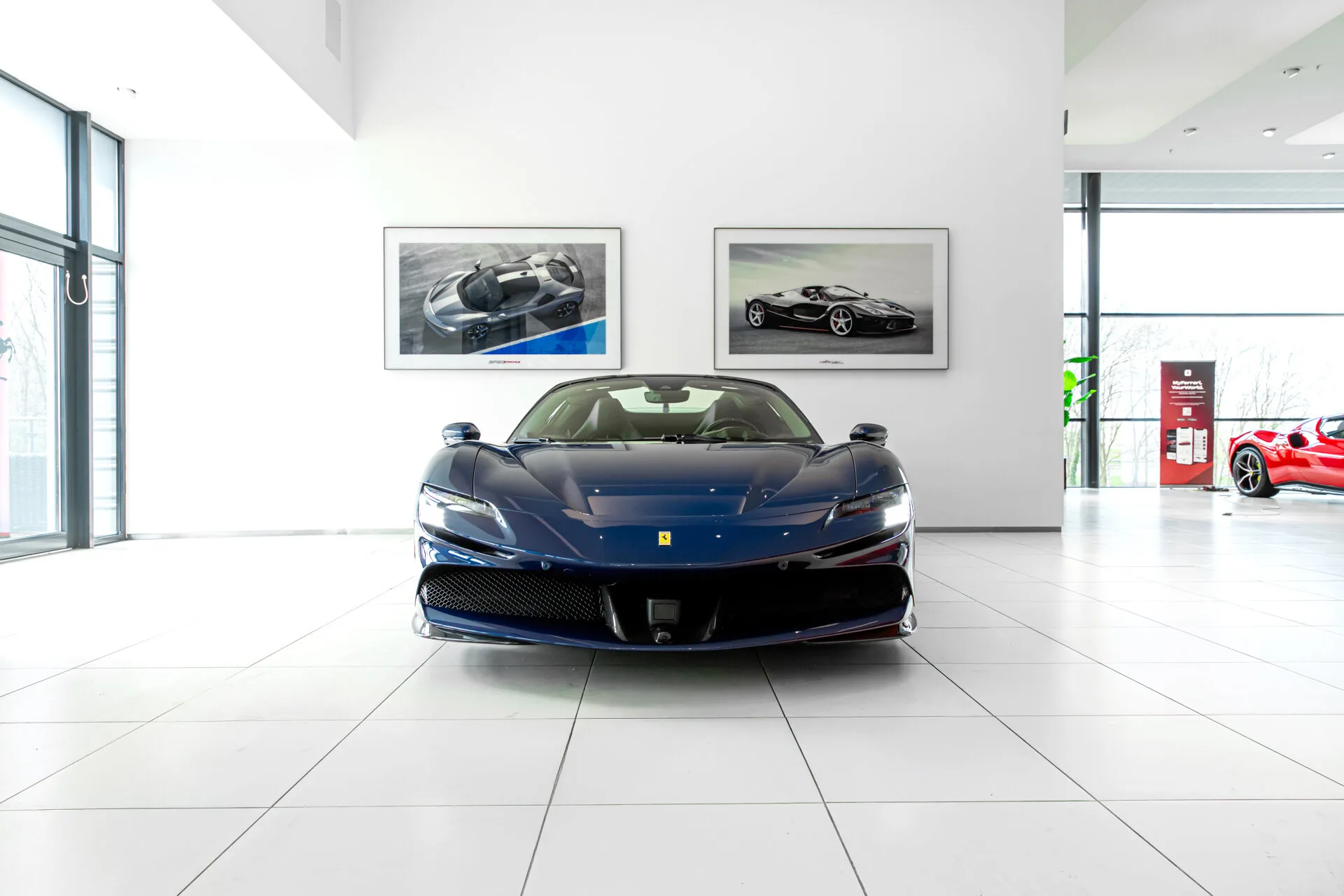 2025 Ferrari SF90 Spider, 15/28