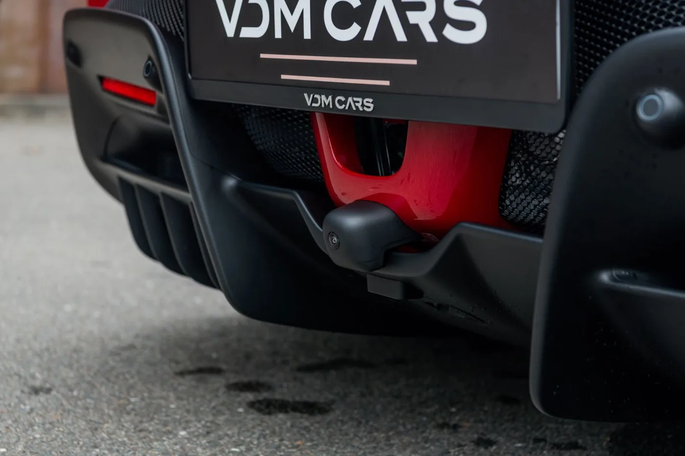 2025 Ferrari SF90 Spider proposée par un spécialiste de la supercar à Gronau, Allemagne, photo 13 sur 25