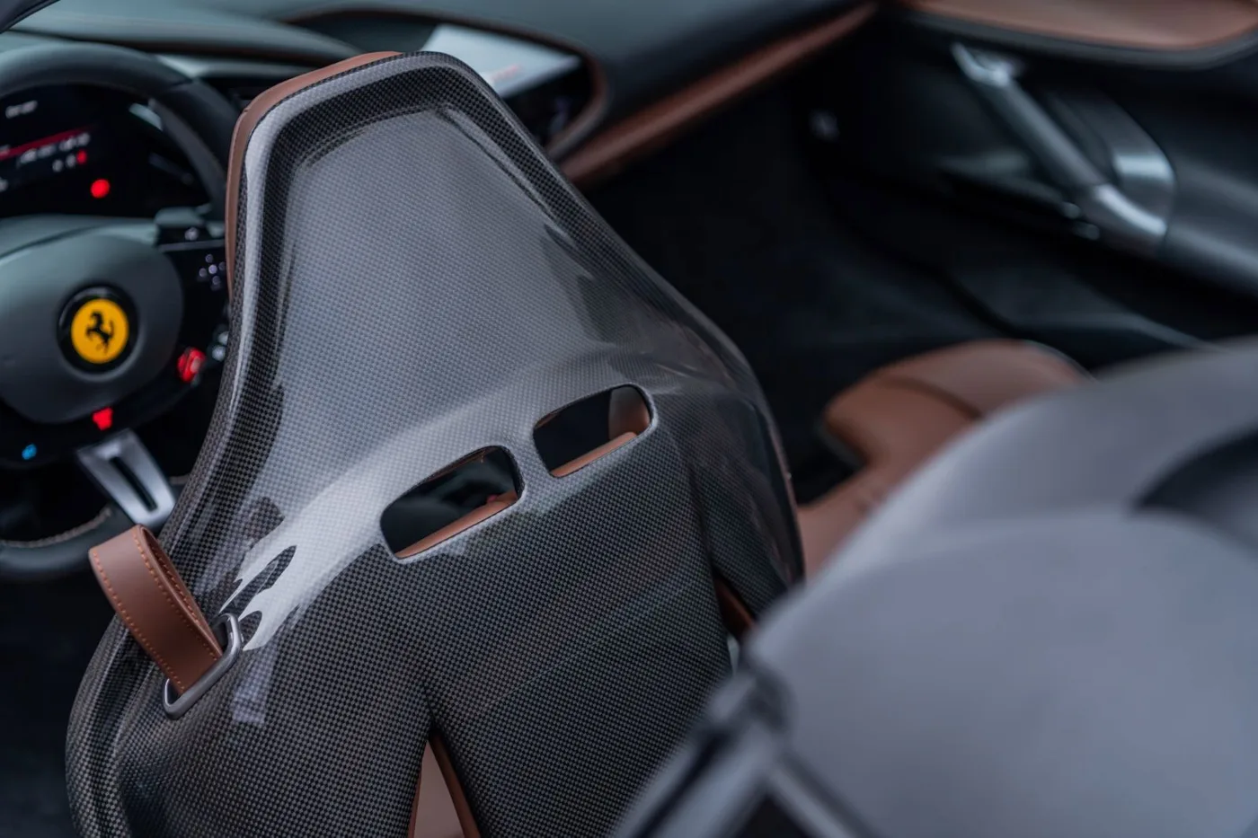 2025 Ferrari SF90 Spider proposée par un spécialiste de la supercar à Gronau, Allemagne, photo 20 sur 25