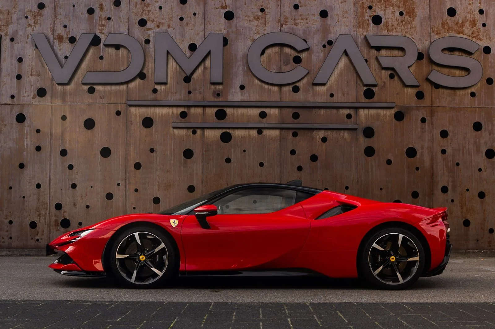 2025 Ferrari SF90 Stradale, 2/30