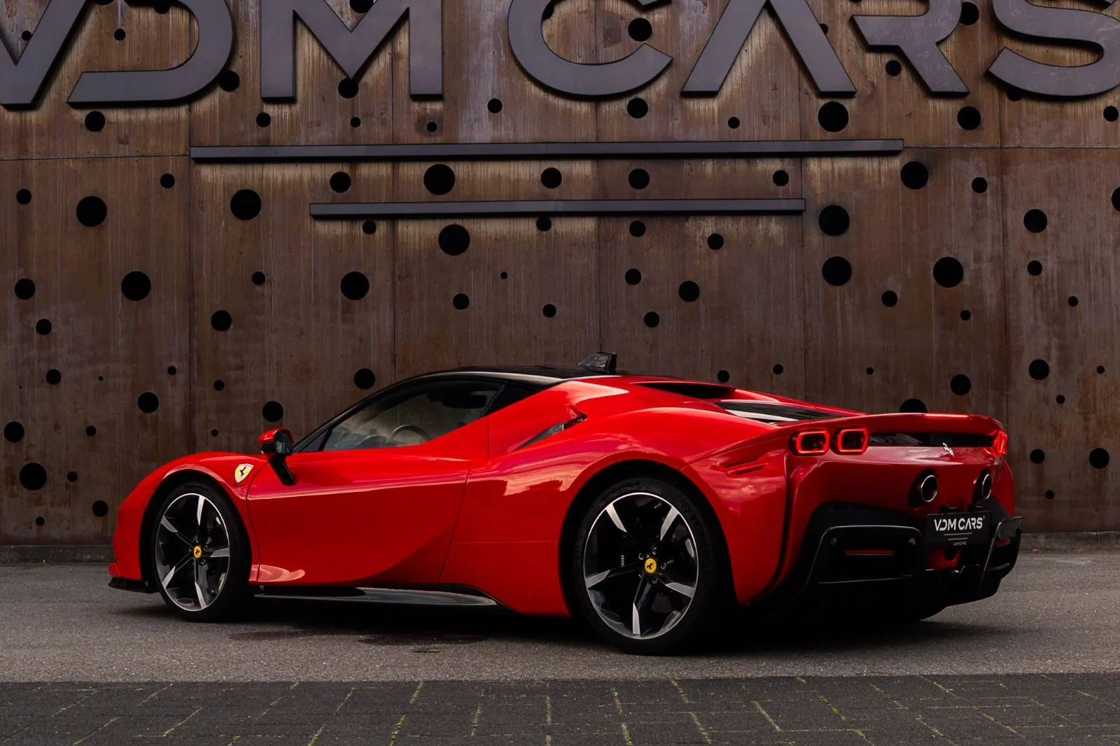 2025 Ferrari SF90 Stradale, 4/30