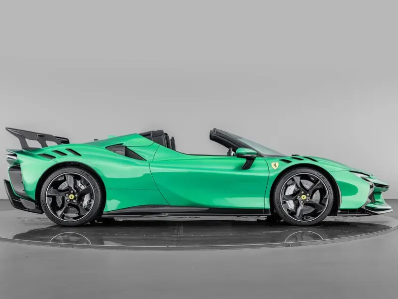 2025 Ferrari SF90 XX Spider, 3/30