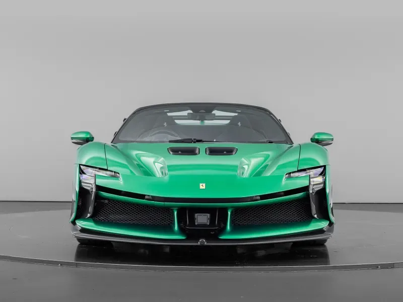 2025 Ferrari SF90 XX Spider, 9/30