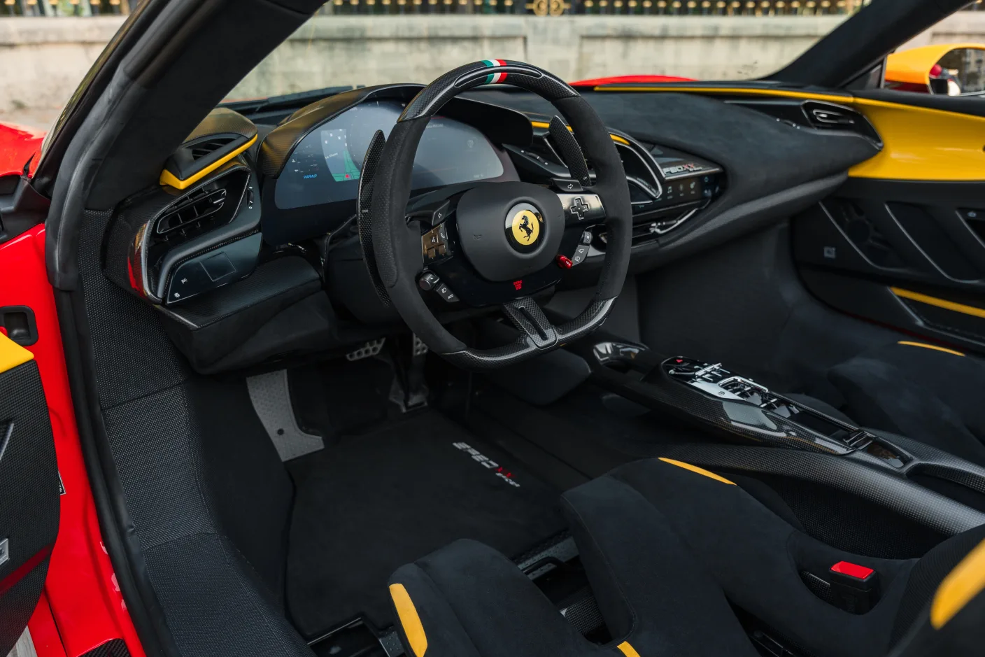 2025 Ferrari SF90 XX Spider Tailor Made, 10/30