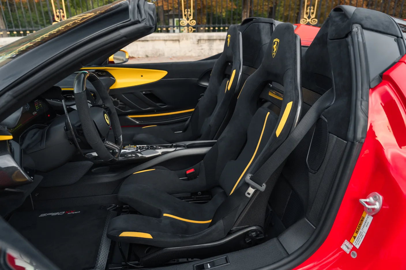 2025 Ferrari SF90 XX Spider Tailor Made, 13/30