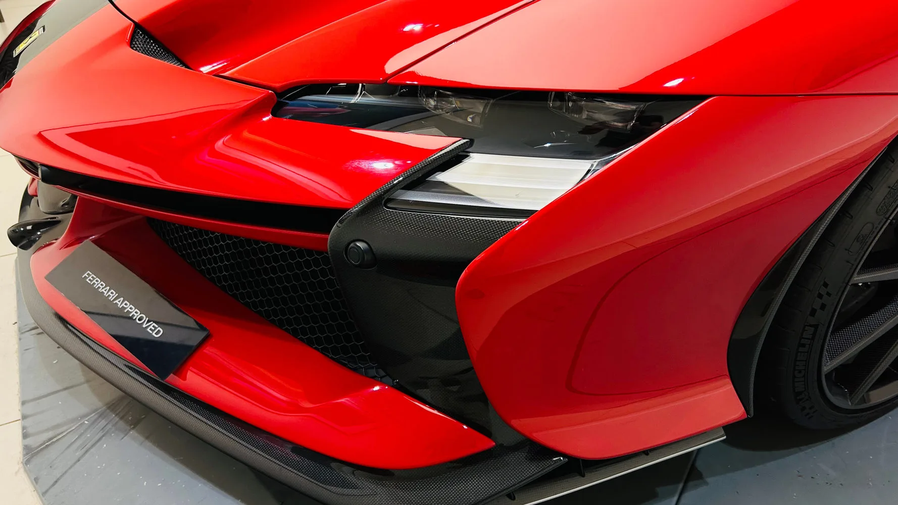 2025 Ferrari SF90 XX Spider, 12/30