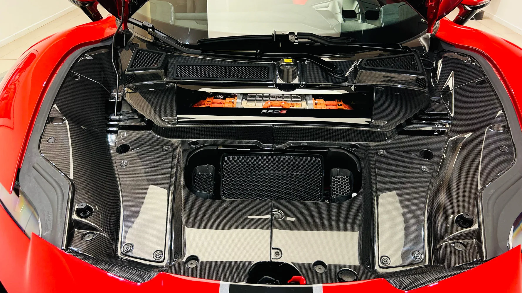 2025 Ferrari SF90 XX Spider, 13/30