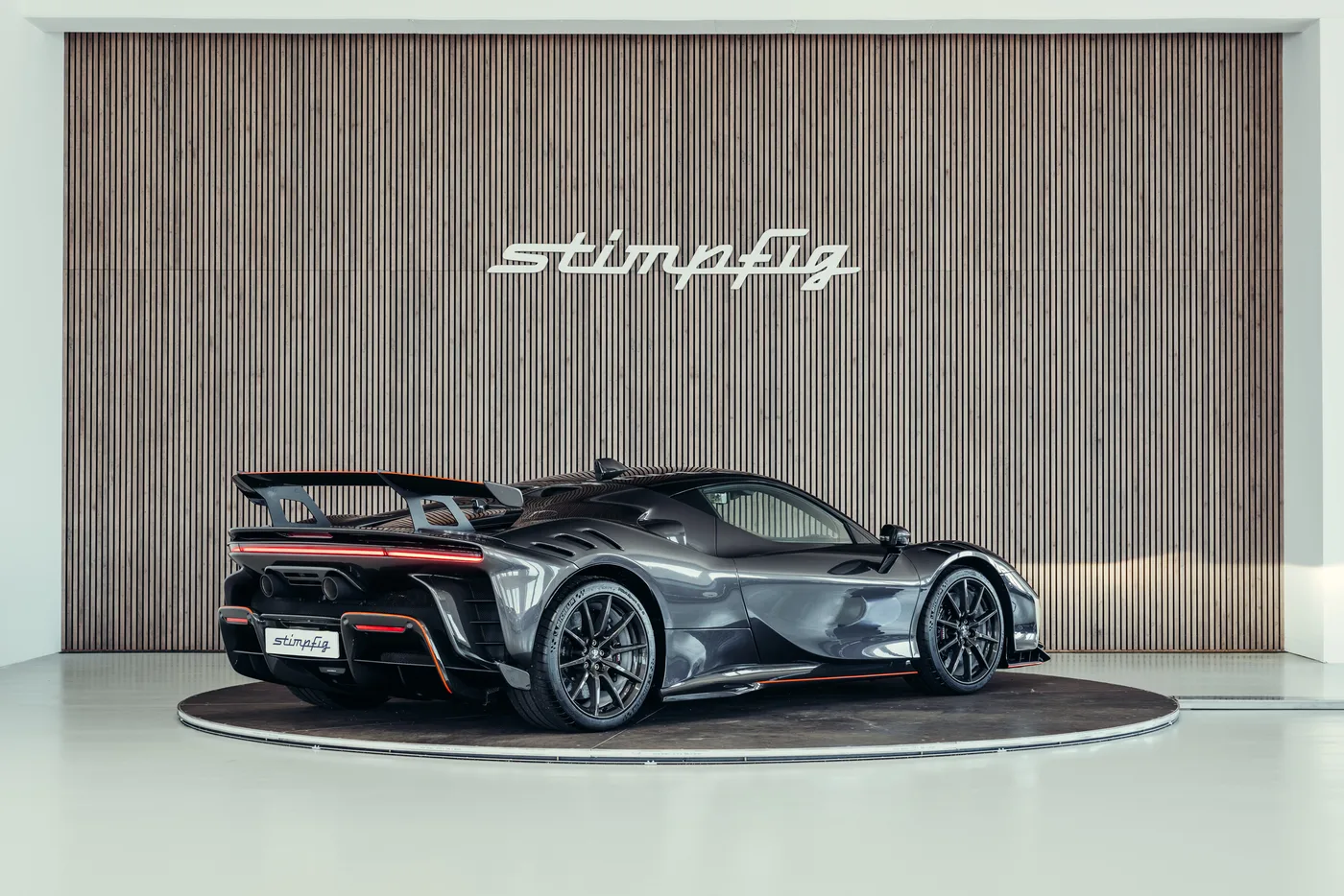 2025 Ferrari SF90 XX Stradale angeboten von einem Oldtimerspezialisten in Stuttgart, Deutschland, Foto 5 von 25