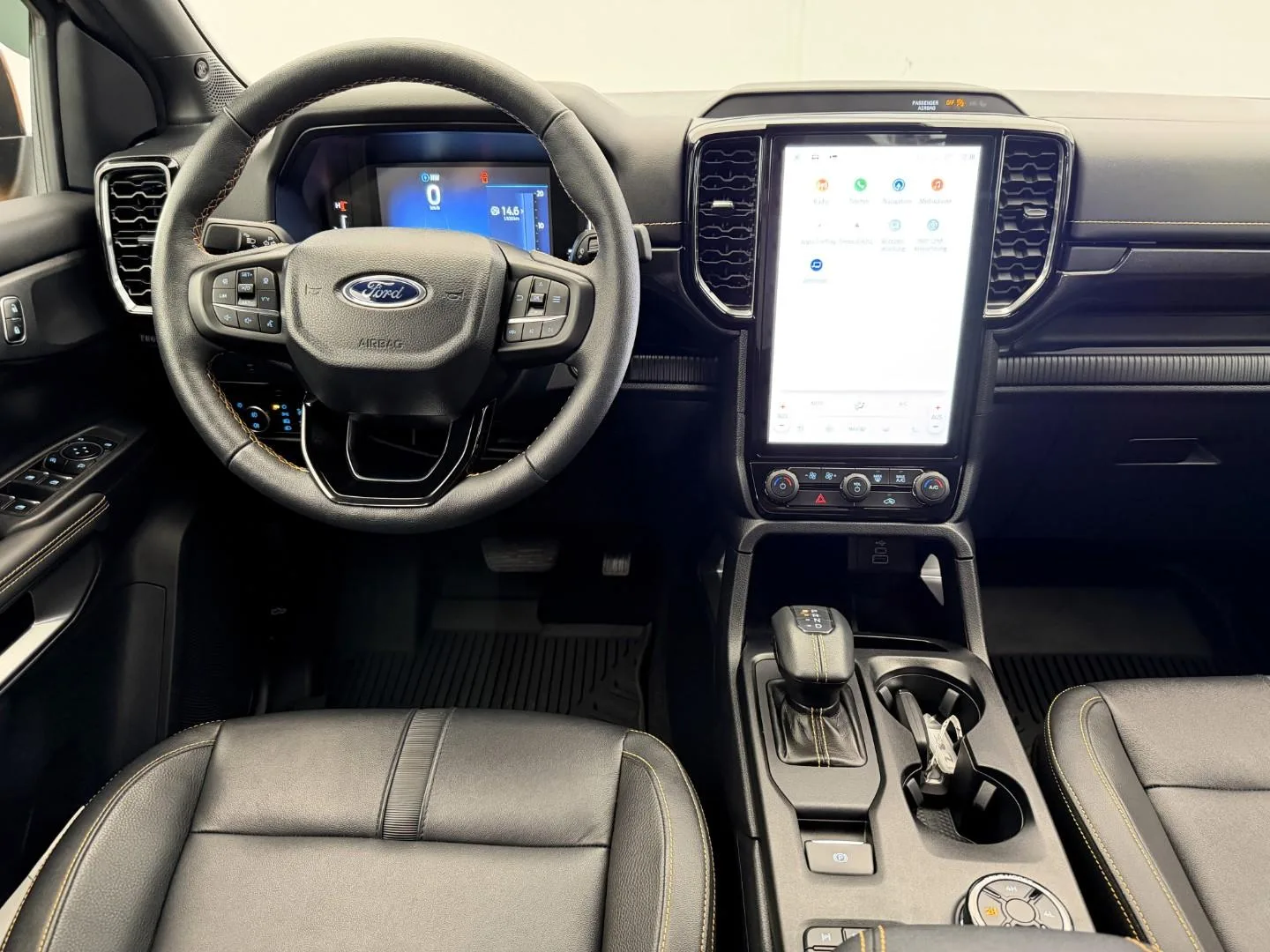 2025 Ford Ranger Wildtrak, 2/30