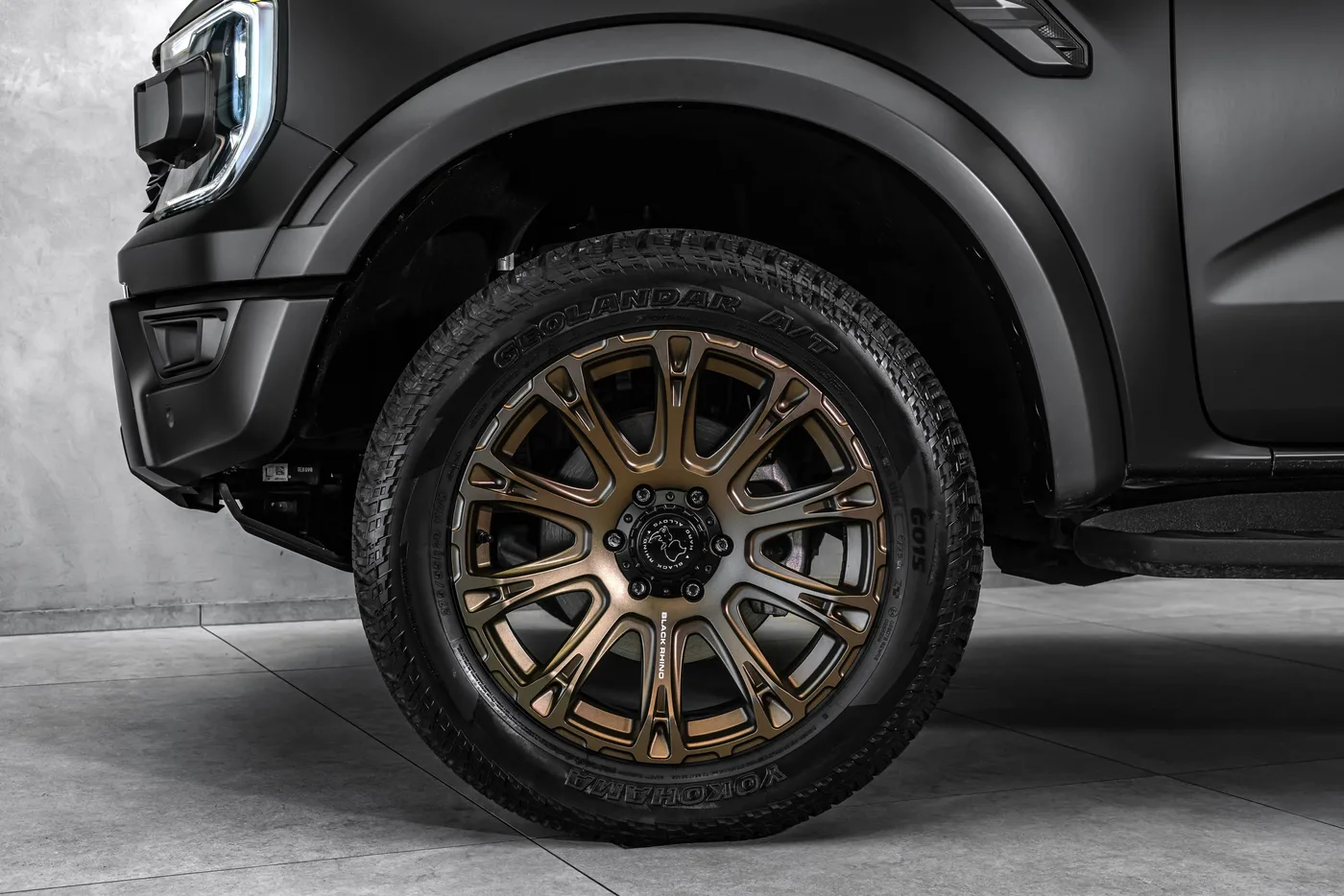 2025 Ford Ranger Raptor angeboten von einem Fachhändler in Ostrava, Tschechien, Foto 2 von 15
