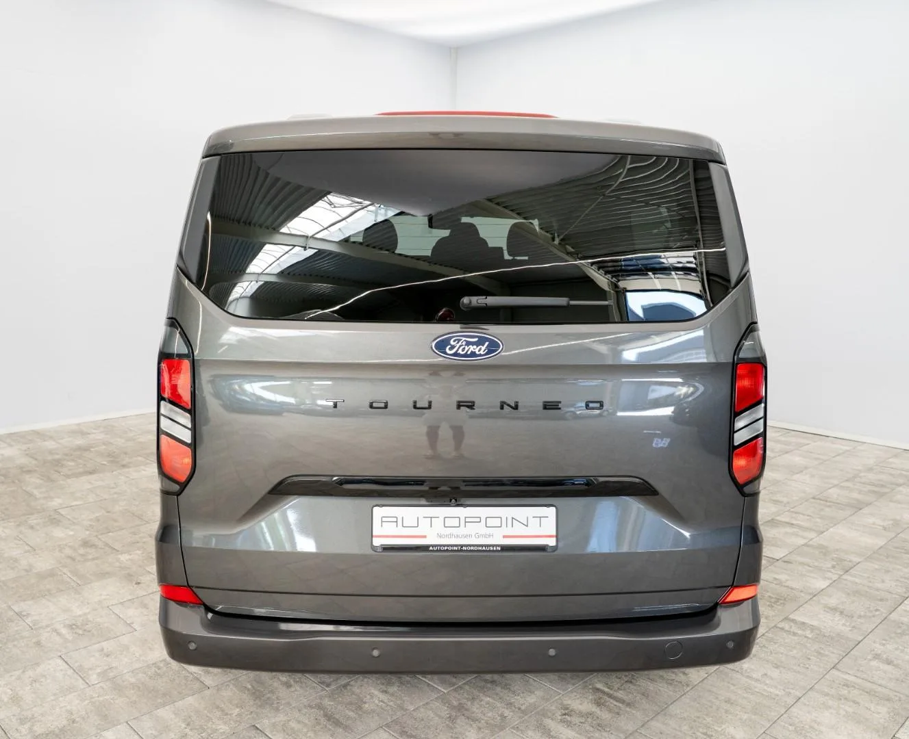 2025 Ford Tourneo Custom Titanium, 24/25