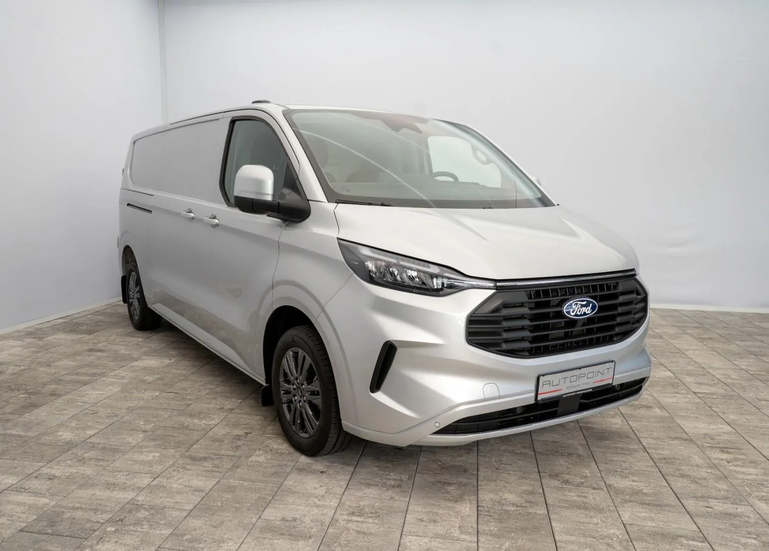 2025 Ford Transit Custom Limited, 6/28