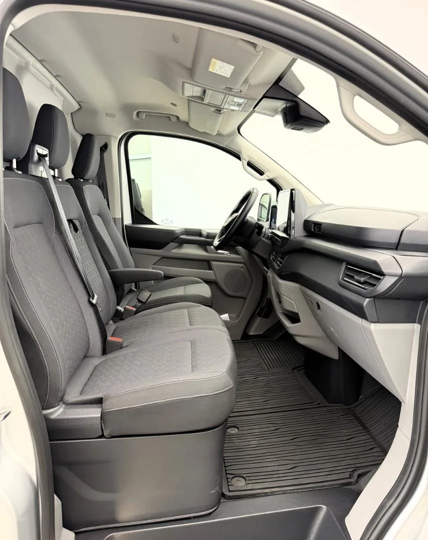 2025 Ford Transit Custom Limited, 20/28