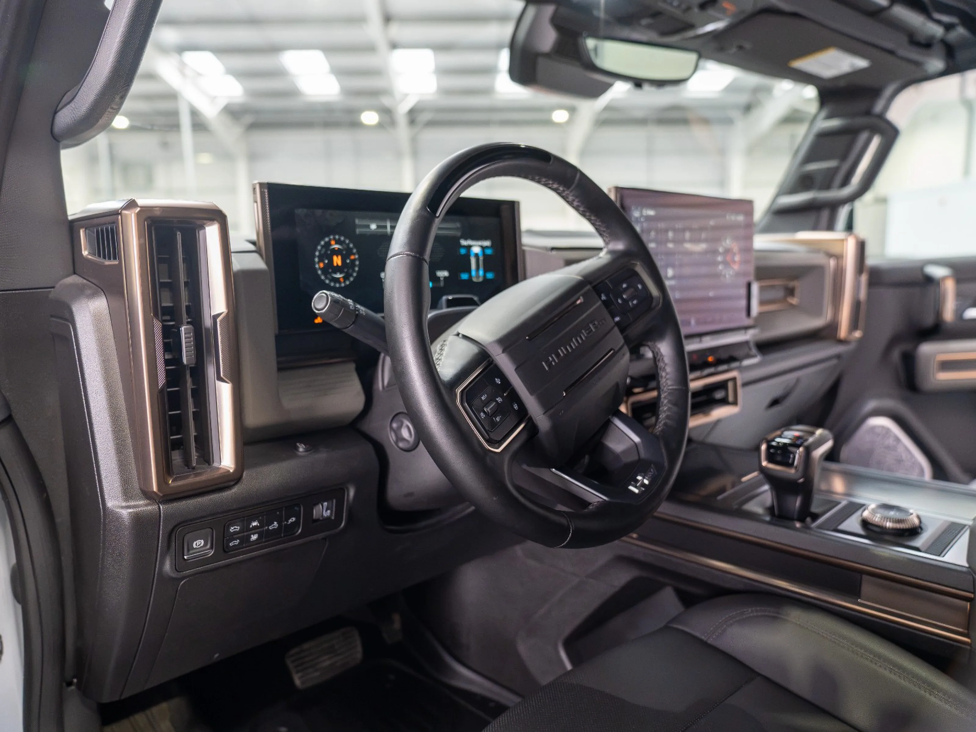 2025 GMC HUMMER EV Pickup 3X, 2/28