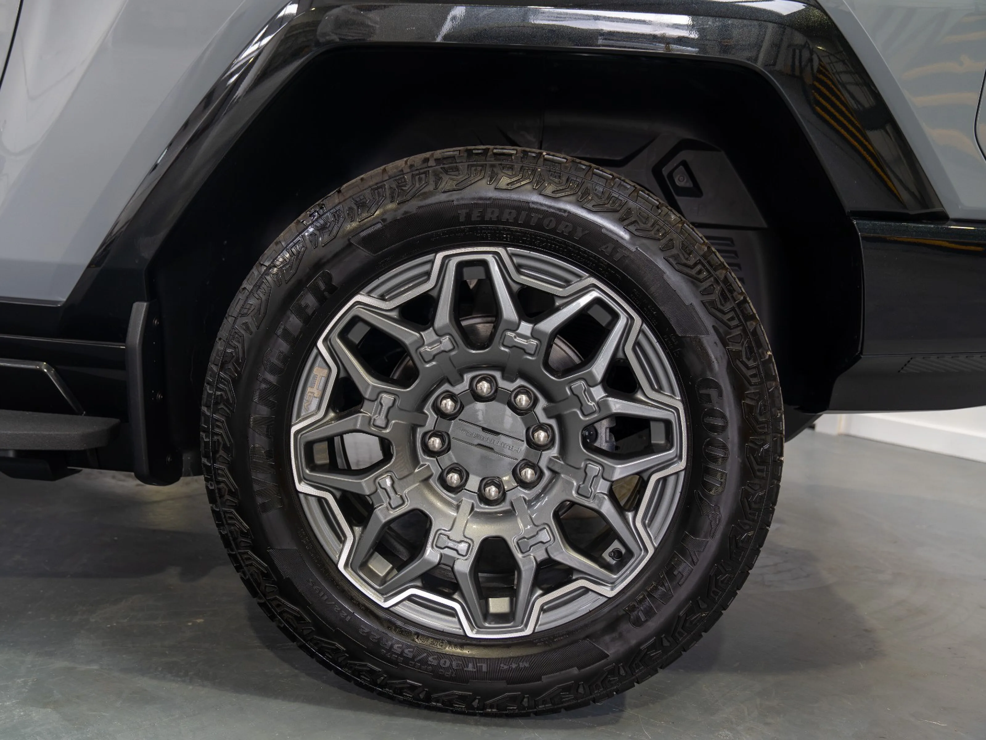 2025 GMC HUMMER EV Pickup 3X, 20/28