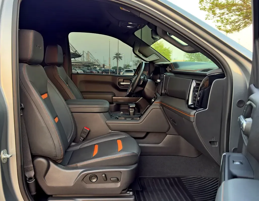2025 GMC Sierra 1500 AT4, 11/11