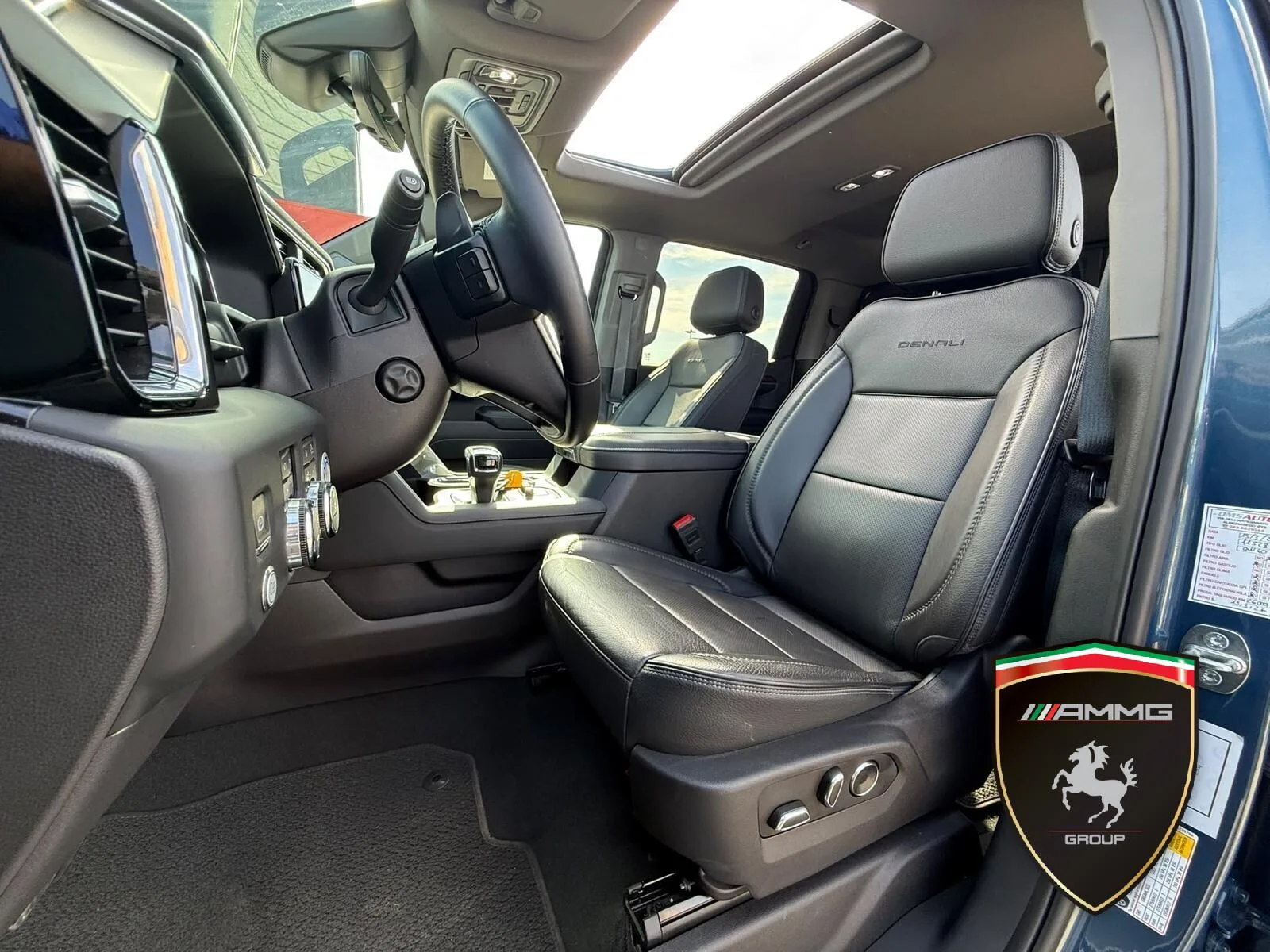 2025 GMC Sierra 1500 Denali, 8/15
