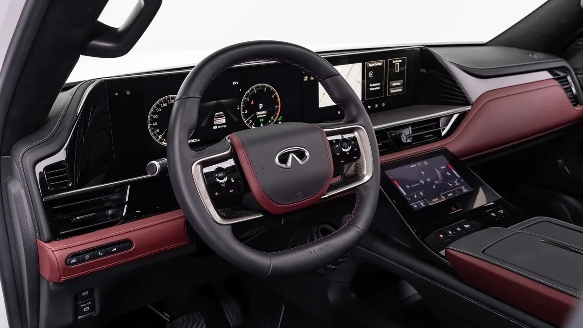 2025 Infiniti QX80 Autograph angeboten von einem Fachhändler in Dubai, Vereinigte Arabische Emirate, Foto 12 von 25