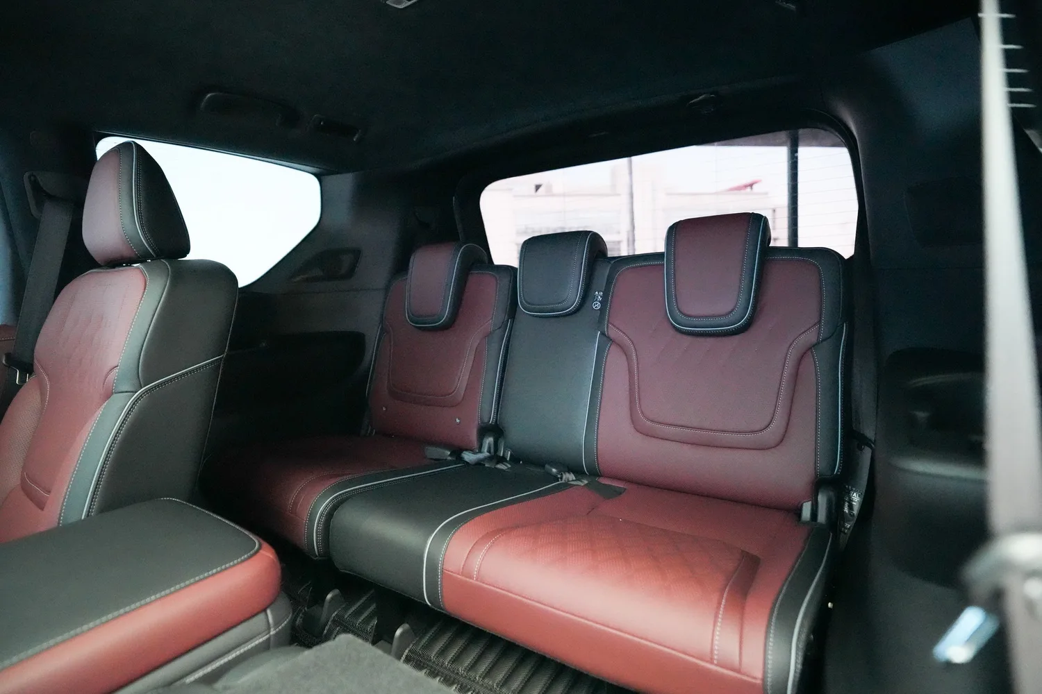 2025 Infiniti QX80 Autograph, 8/18