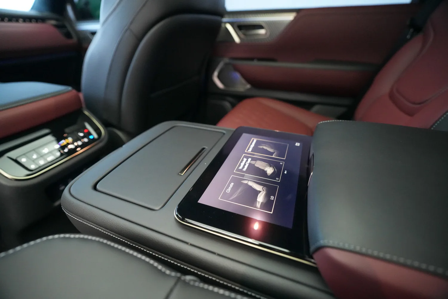 2025 Infiniti QX80 Autograph, 9/18