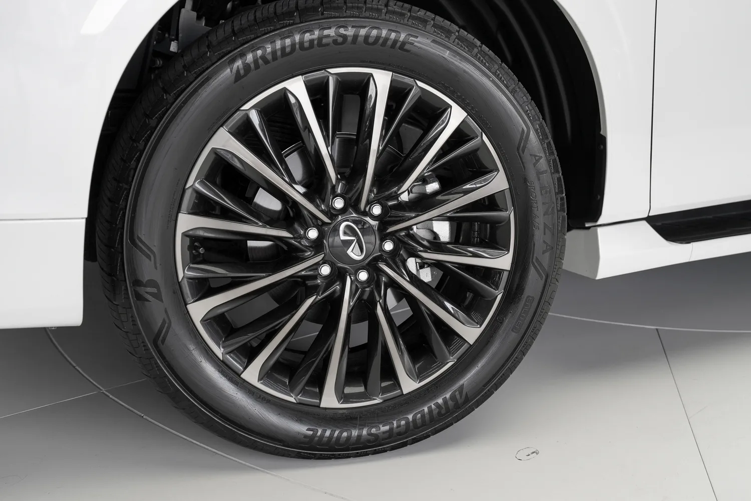 2025 Infiniti QX80 Autograph, 18/18