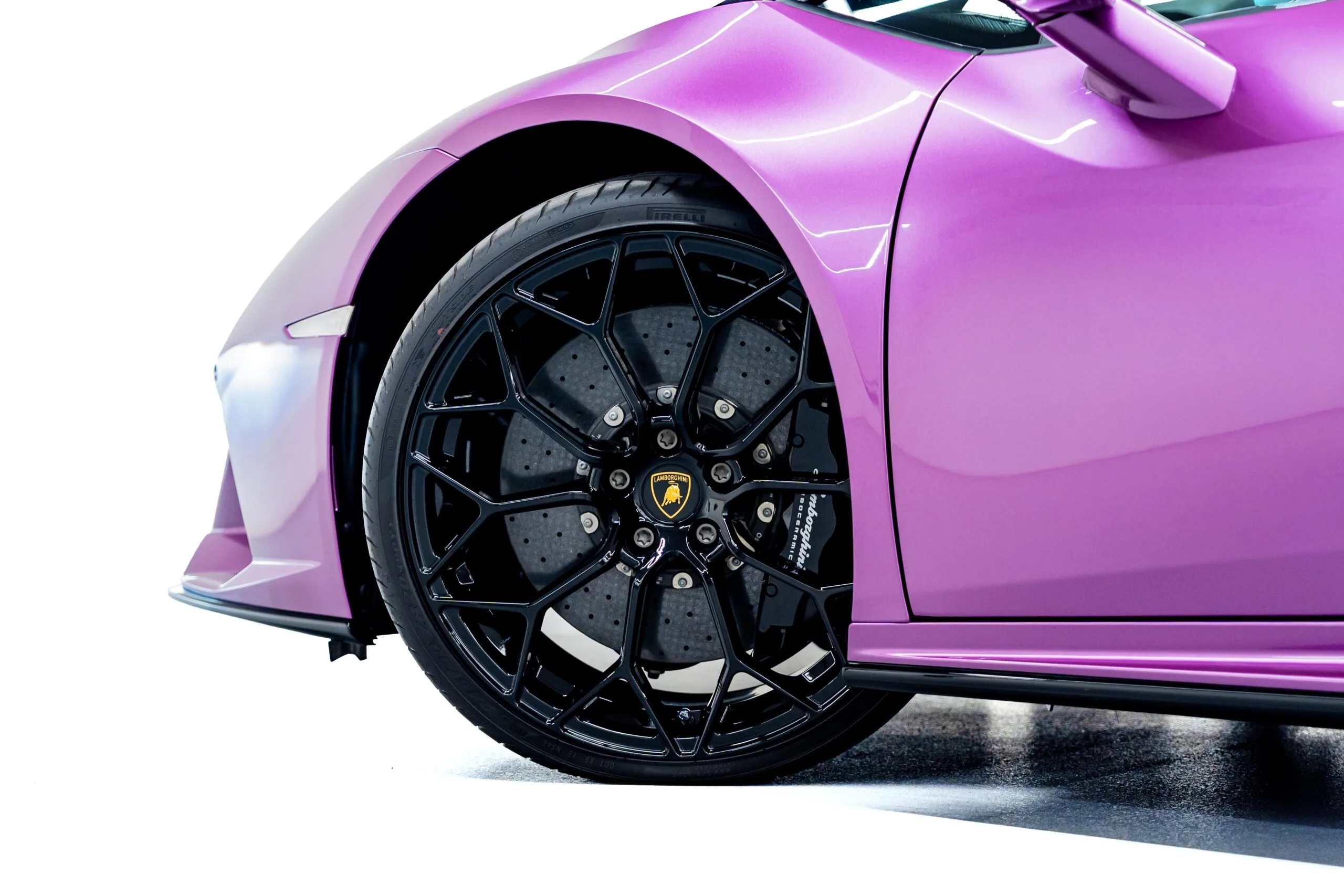 2025 Lamborghini Huracán EVO Spyder, 7/20