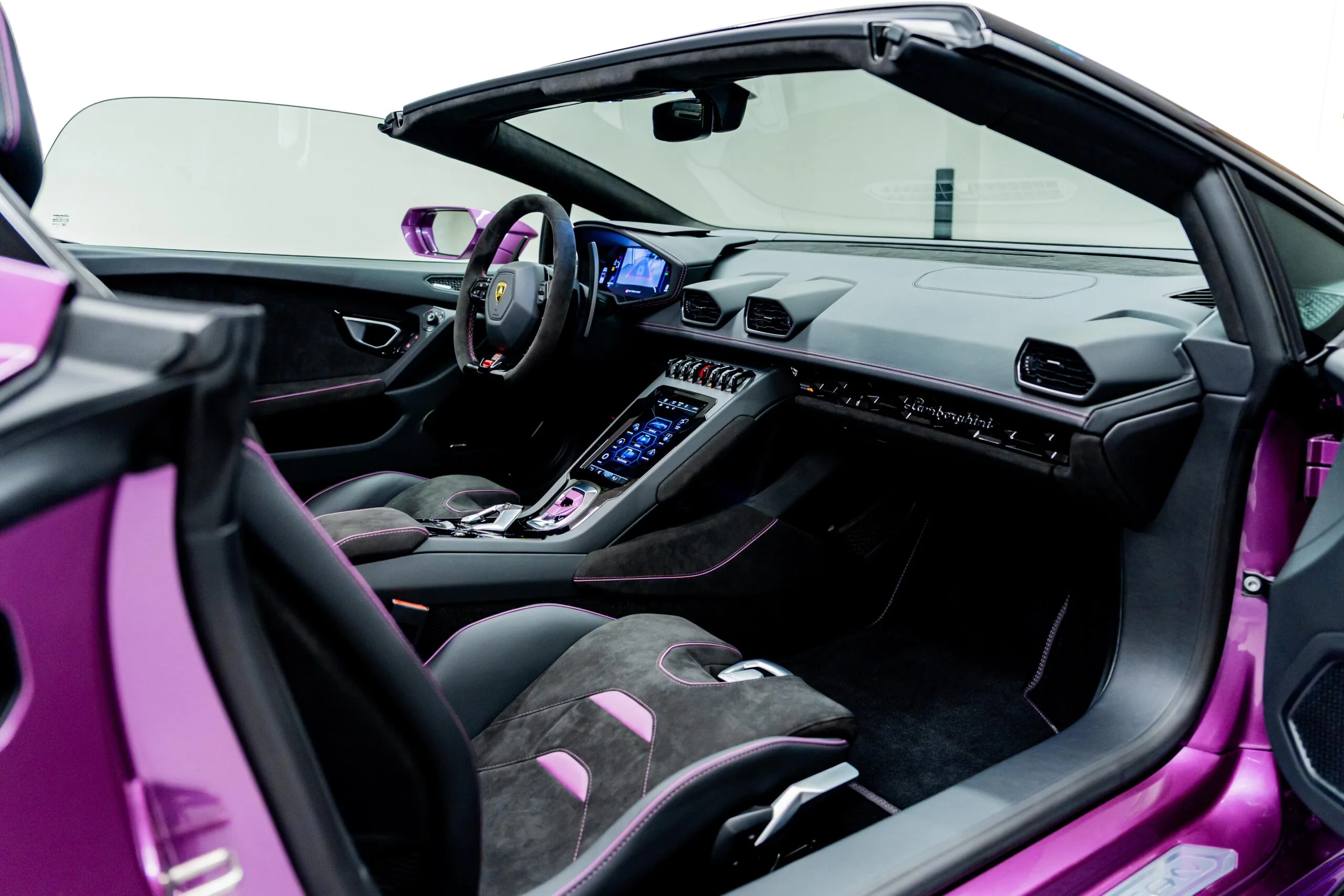 2025 Lamborghini Huracán EVO Spyder, 9/20