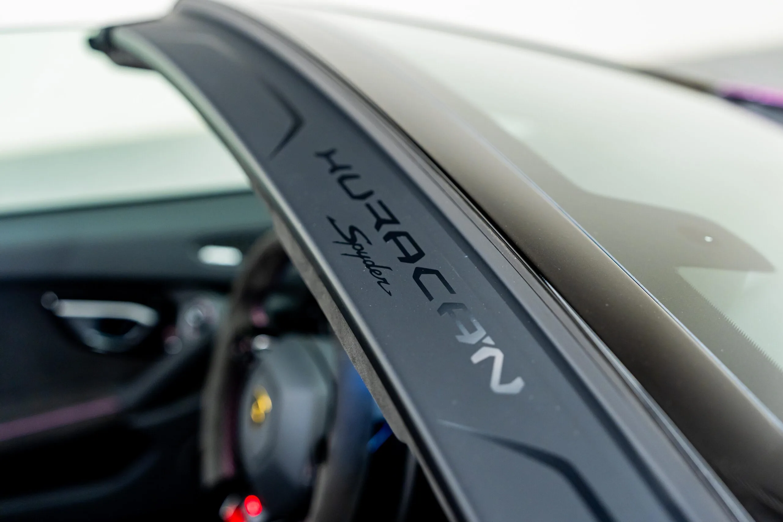2025 Lamborghini Huracán EVO Spyder, 12/20