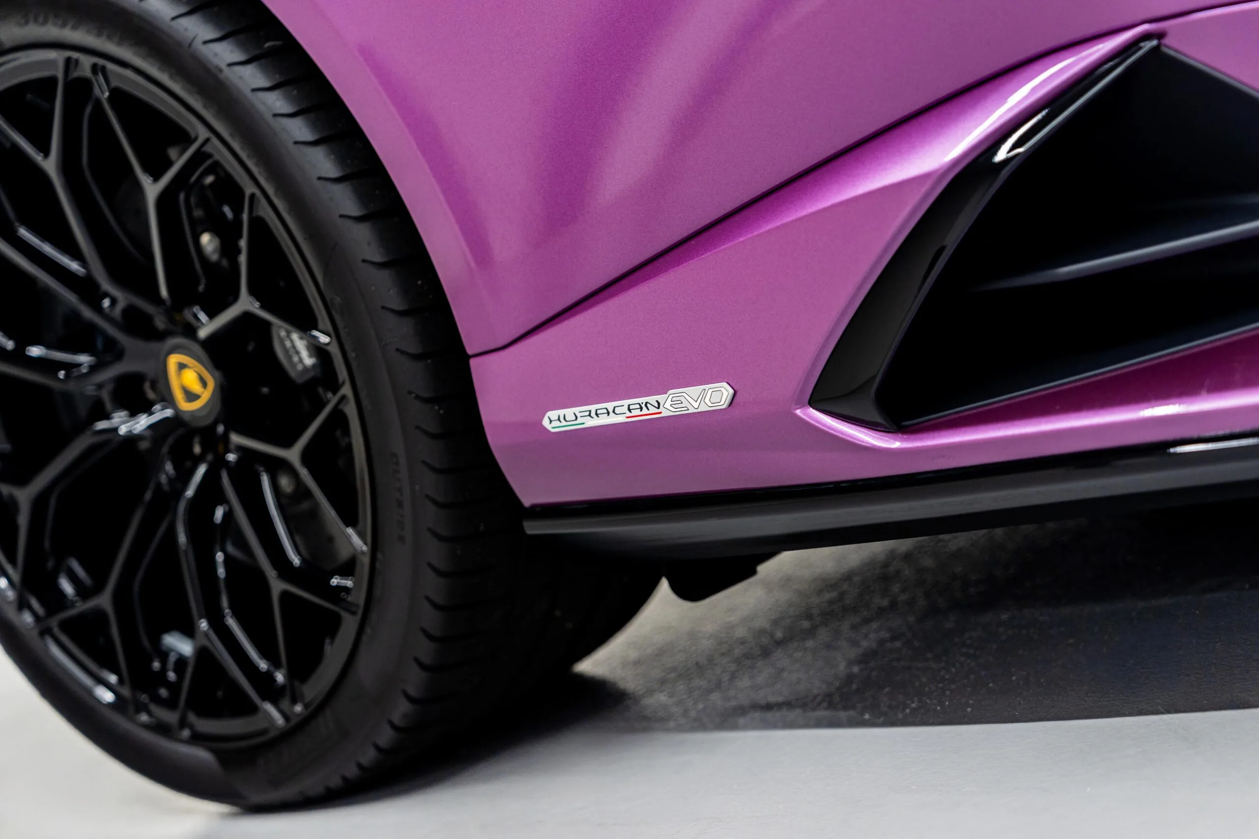 2025 Lamborghini Huracán EVO Spyder, 20/20