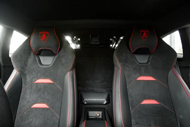 2025 Lamborghini Huracán Sterrato, 7/20