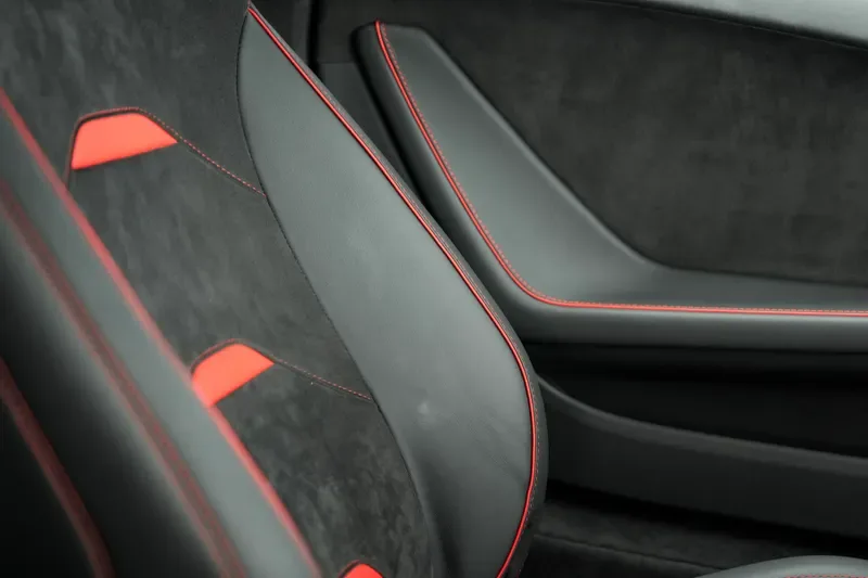 2025 Lamborghini Huracán Sterrato, 8/20