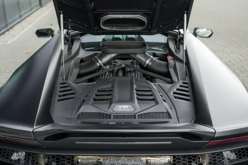 2025 Lamborghini Huracán Sterrato, 11/20