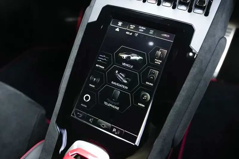 2025 Lamborghini Huracán Sterrato, 18/20