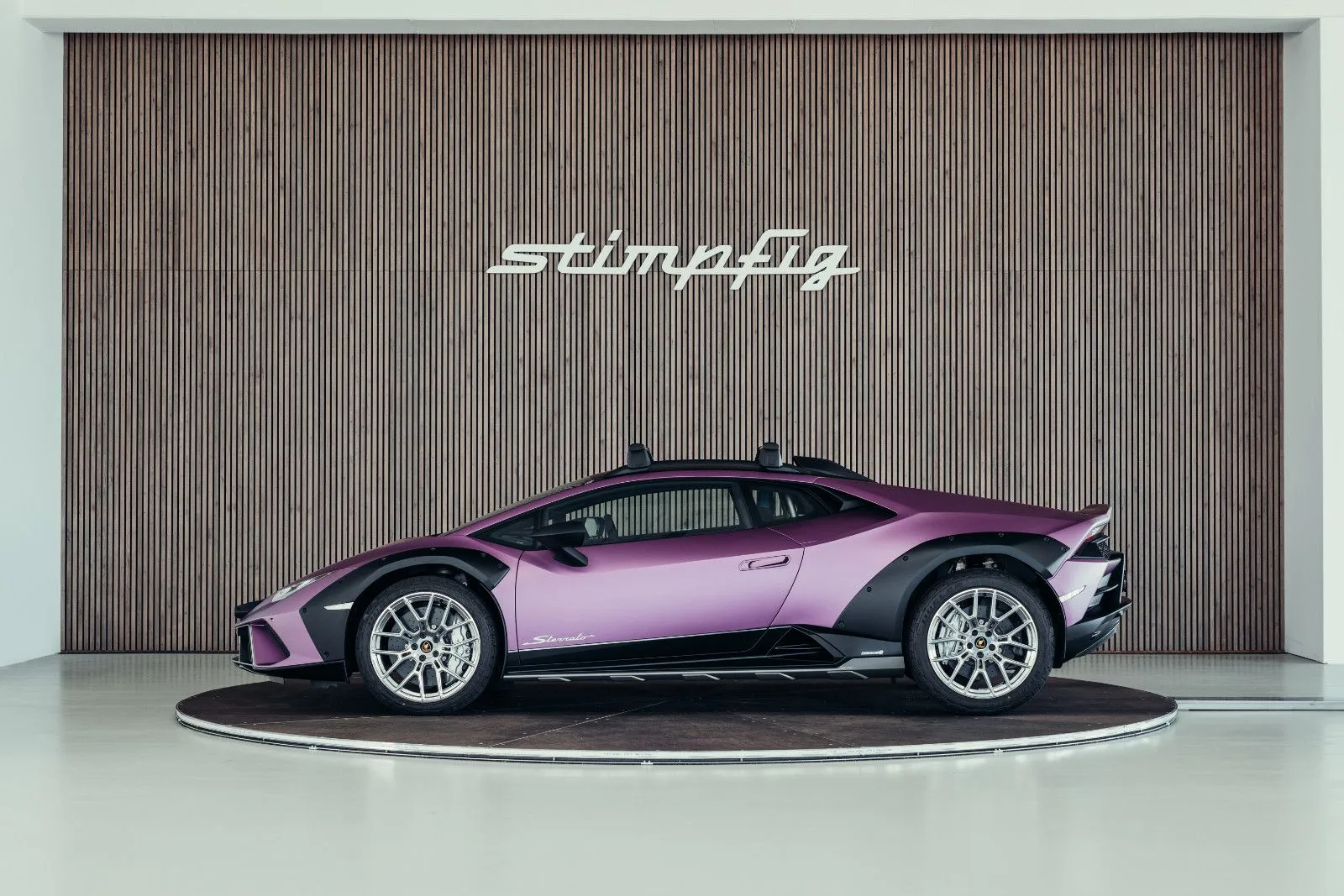 2025 Lamborghini Huracán Sterrato, 2/30