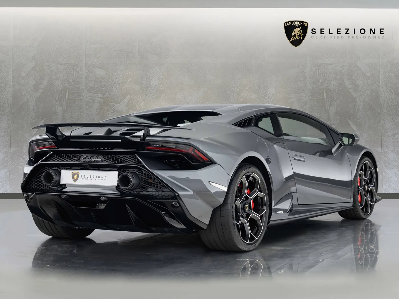 2025 Lamborghini Huracán Tecnica angeboten von einer Vertragshändlergruppe in Hatfield, Vereinigtes Königreich, Foto 3 von 20